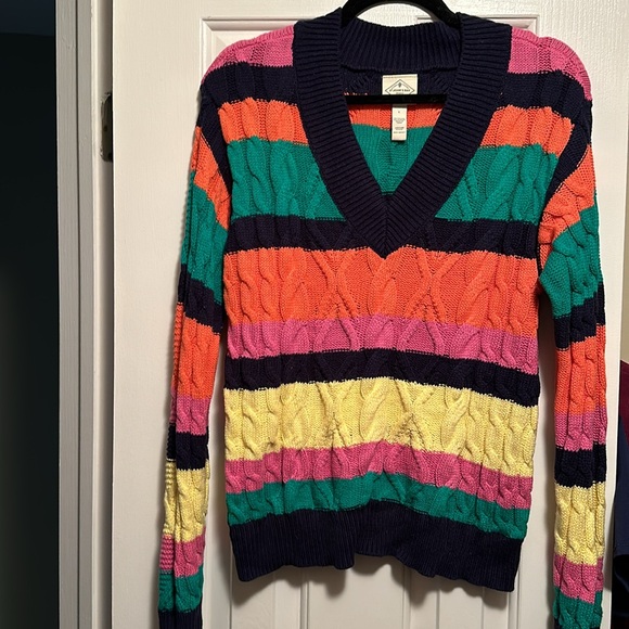 Nice like new multi colored sweater - Picture 2 of 5